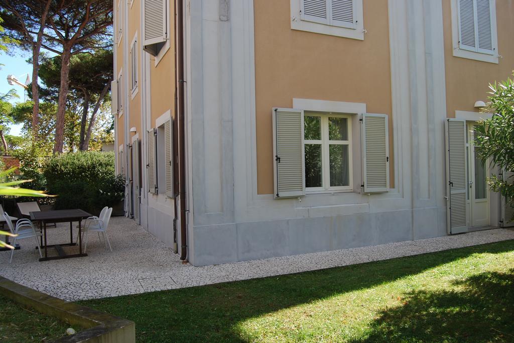 Ceccarini Suite Riccione Exterior photo