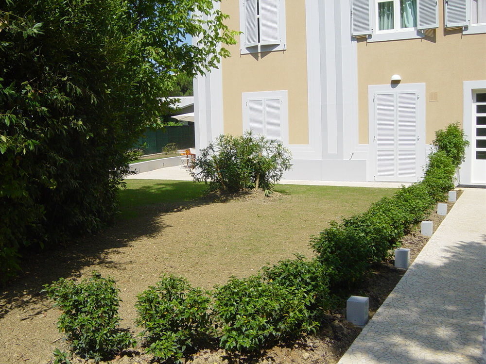 Ceccarini Suite Riccione Exterior photo